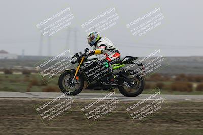 media/Nov-29-2025-TrackDaz (Sat) [[10ae2d9bce]]/A Group/Session 4 (Wheelie Bump)/